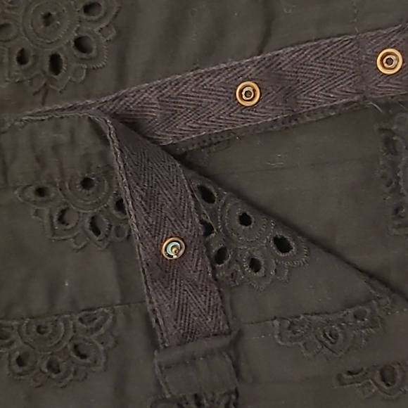 EUC Patrick Robinson for Target Cotton Black Eyelet Detail Blouse with Pockets - Picture 15 of 15